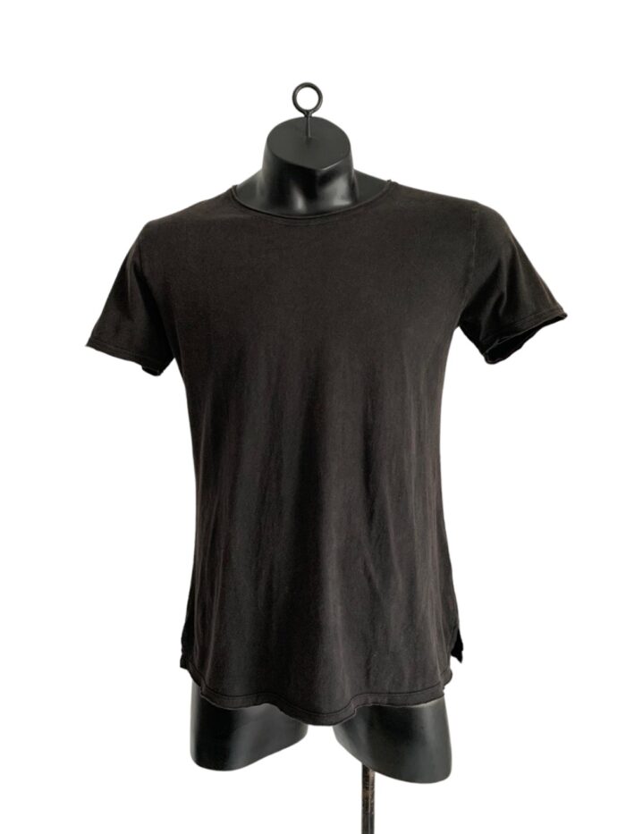 BASIC TSHIRT schwarz